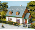 Auhagen 13300 - Családi ház