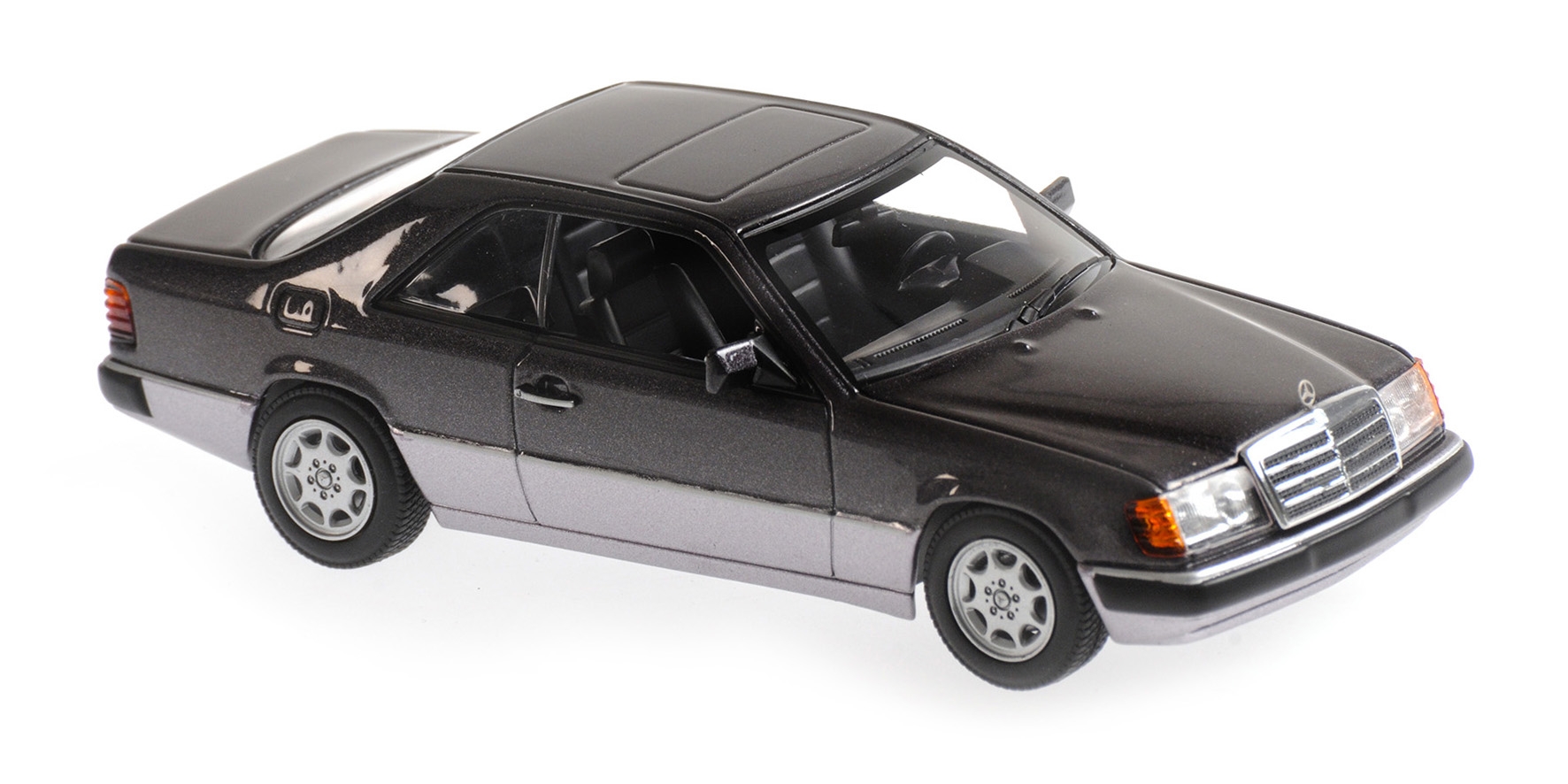 Maxichamps - MERCEDES-BENZ 320CE (C 124) - 1991 - PURPLE Maxichamps - MERCEDES-BENZ 320CE (C 124) - 1991 - PURPLE